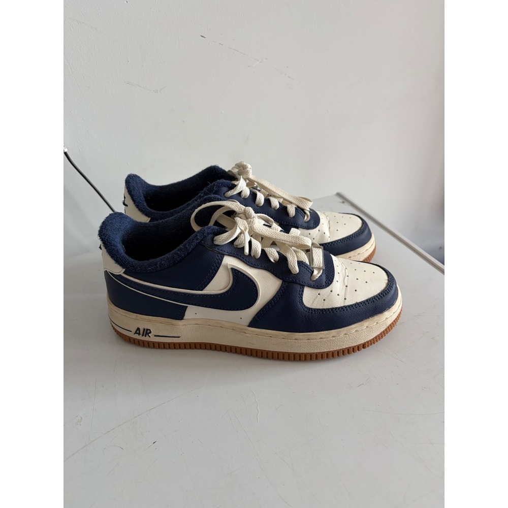 Nike Air Force 1 Low Midnight Navy Sail Gum DQ5972-101 Womens 6.5